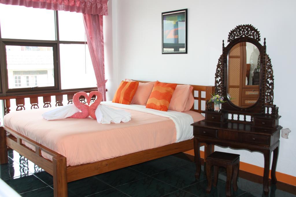 Coffeeandbeer Hostel Pattaya Ruang foto
